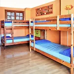 Meiga Backpackers