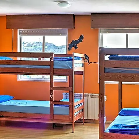 Meiga Backpackers
