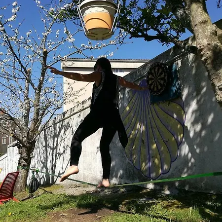 Meiga Backpackers אכסניה
